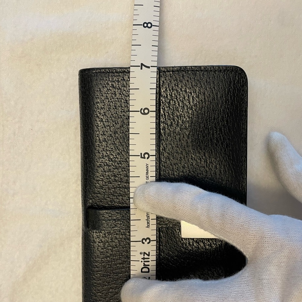 Bally Authentic Vintage Black Leather Wallet with Silver Accent Snap - Picture 9 of 15
